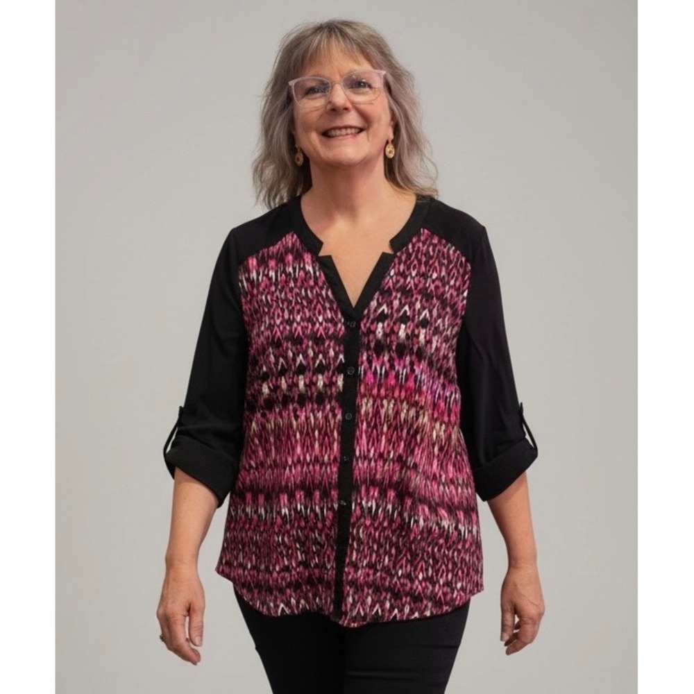 Catherines Womens Statement 1X 18/20W Pink Black Ikat Roll Tab Notch Neck Blouse